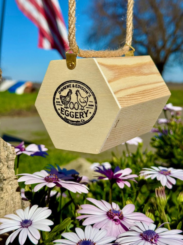 The Honeycomb Hideaway - A Cozy Retreat for Bees!